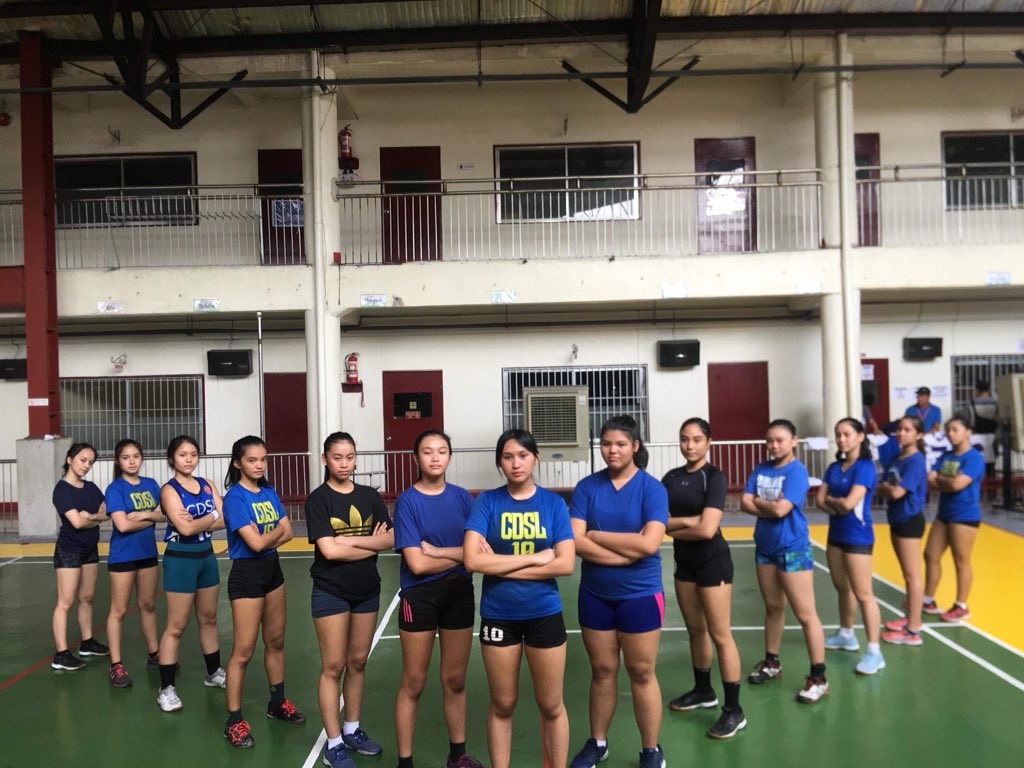 wandaastorga's tweet photo. One last fight for the Gold, the Red and the Blue!!! CDSLGVT Batch 2019-2020!!! #OneBigTeam 💛❤️💙 https://t.co/4p3BEPaLjd