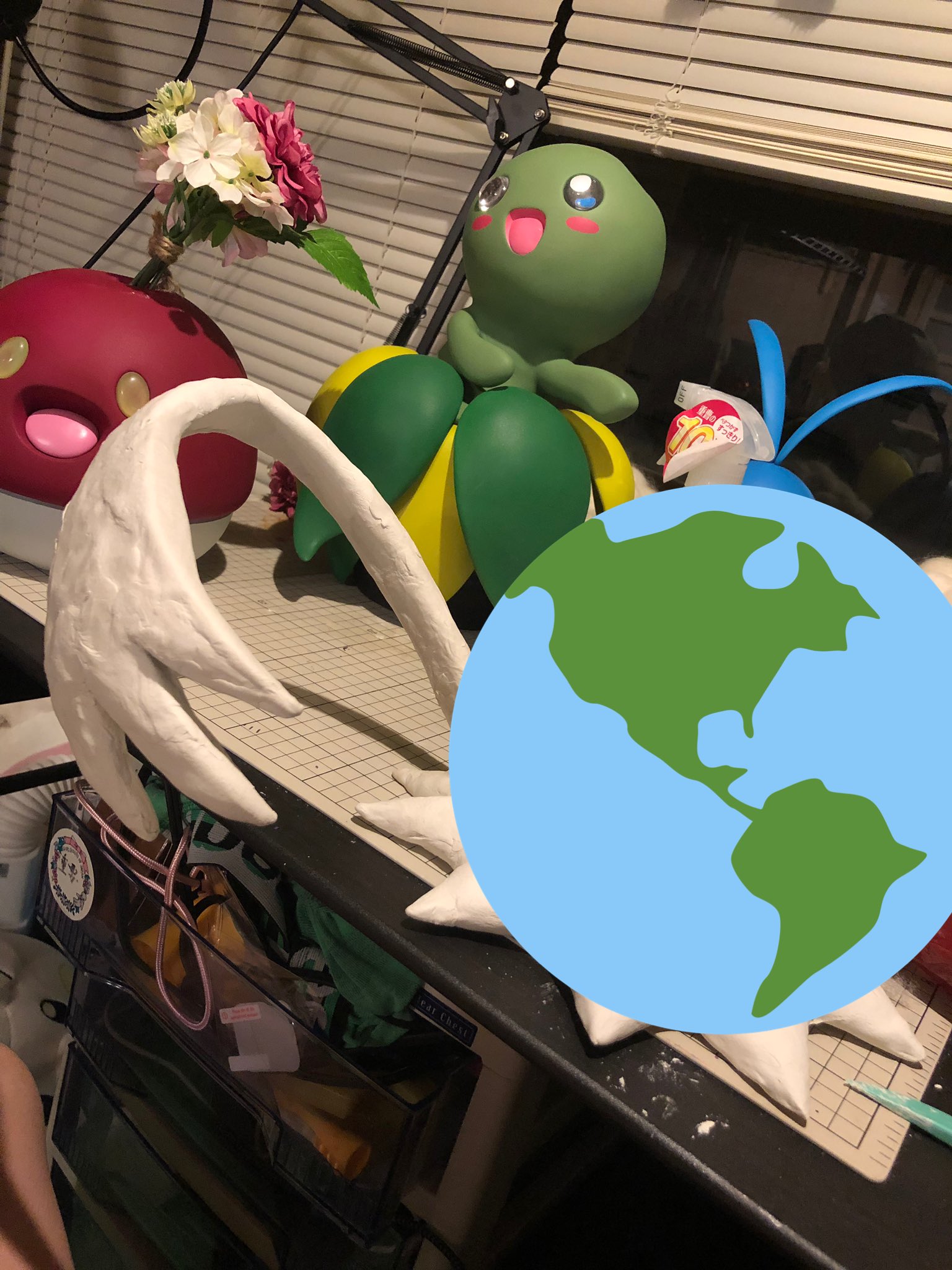 تويتر ねんどよしりん Youtuber Pokemon Clay Art Clay Yoshirin على تويتر ただ今 ミミッキュを製作中です 本体を作っているので見せれません 見たらショック死するので 化けの皮かぶせるからといって適当に作ることはありません 私の考えるミミッキュの تويتر ねんどよしりん Youtuber Pokemon Clay Art Clay Yoshirin على تويتر ただ今 ミミッキュを製作中です 本体を作っているので見せれません 見たらショック死するので 化けの皮かぶせるからといって適当に作ることはありません 私の考えるミミッキュの