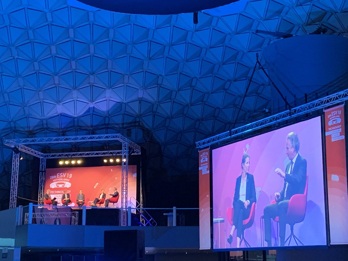 The finished Plenary session was a great success. Hope to see you at the Special sessions in the Dome as well #ESV2019