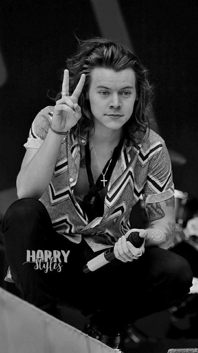 Lockscreens 🌹 tweet media
