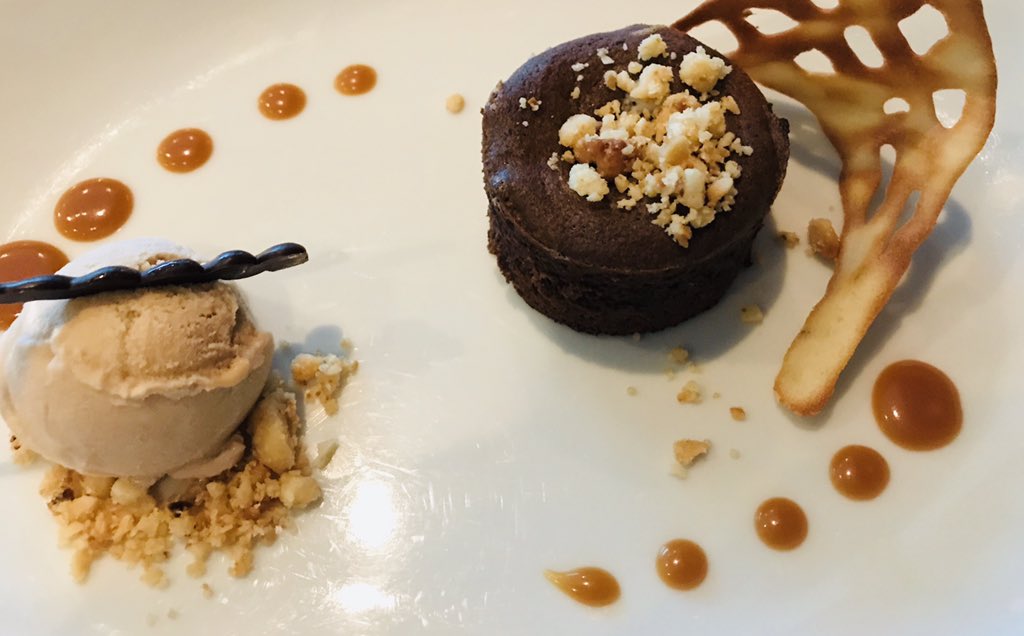 meetmeonboard's tweet photo. What a delicious meal “with a view” last night in Prime C on board @AzamaraQuest @AzamaraVoyages #ExploreFurther #ExploreWithPride #Alaska #CruiseShips https://t.co/zBPHx2F47l https://t.co/343uGJxKWh