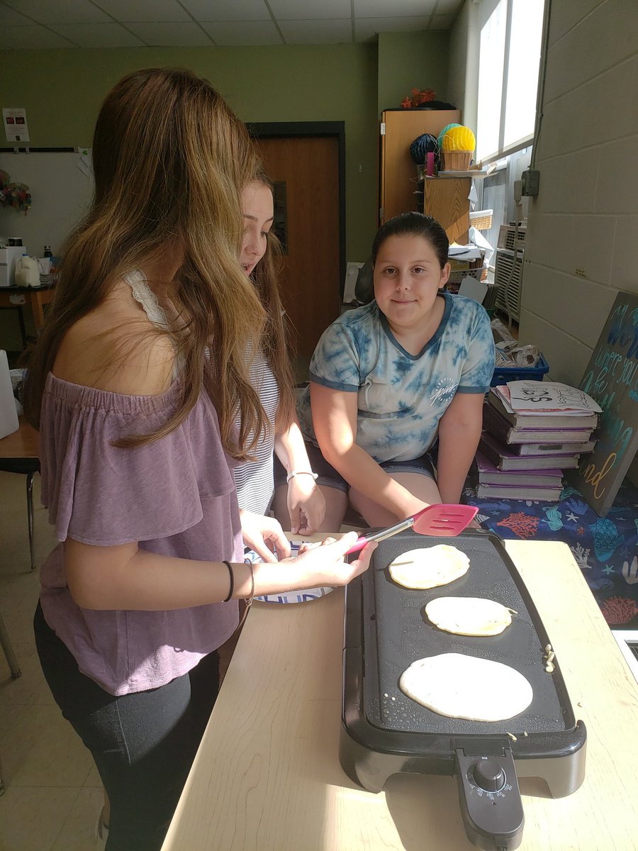 7th Grade Exploratory: Today we had a cooking lesson! <a href="/parker_middle/">Parker Middle School</a>
