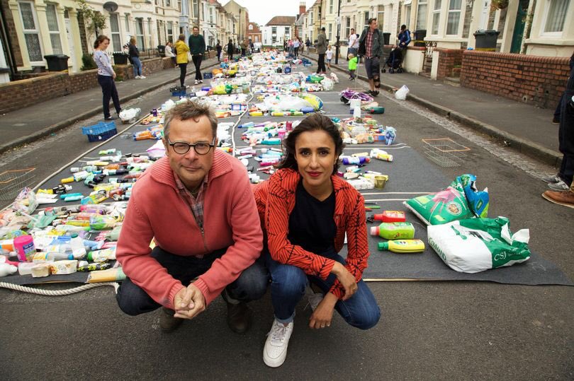 We’ve spent a year looking into the problem of single use plastic. Hugh’s been investigating the big picture and I’ve worked with a street in Bristol to see what power us mortals have. It’s shocking and eye opening. ⁦<a href="/BBCOne/">BBC One</a>⁩ 9pm #waronplasticwithhughandanita