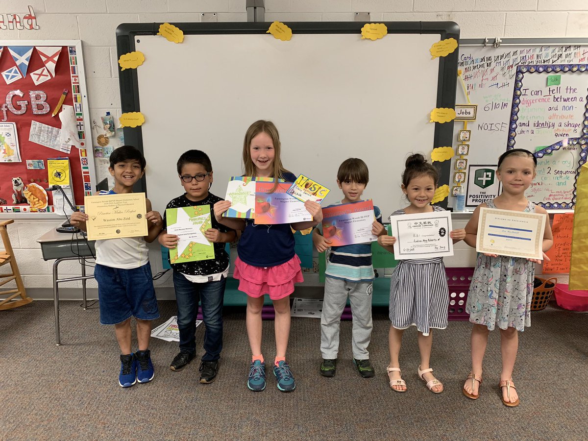 MsBrownsBunch's tweet photo. Celebrating our friends at the awards ceremony this morning! #FWESactivateslearning https://t.co/9d6liJSASl