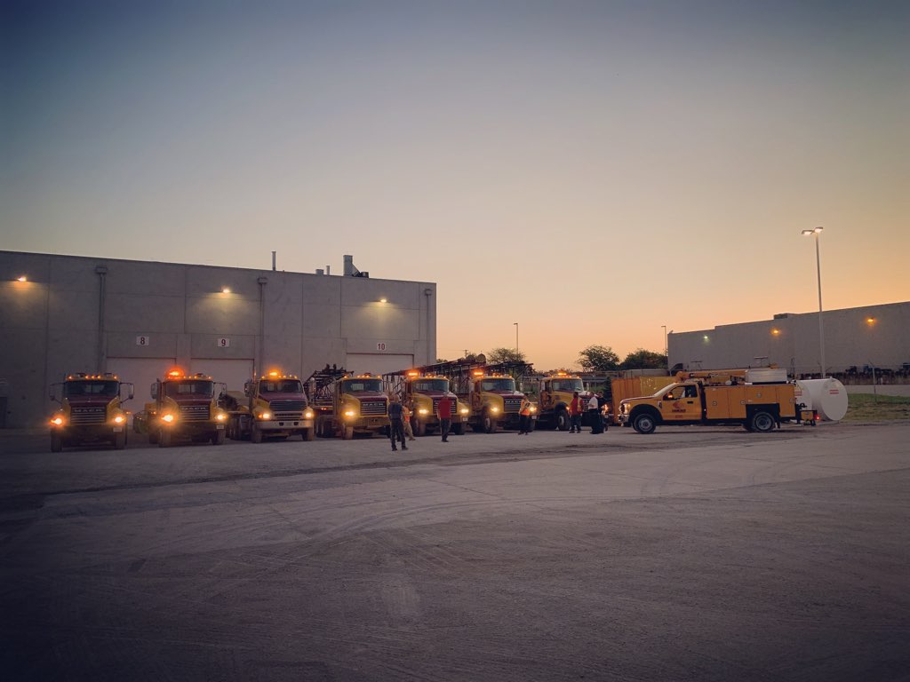HawkinsCCOmaha's tweet photo. On Friday, our team was up before the sun to load and haul a #crane to #ONeillNE. 10 hours later the crane was on site & ready to go! Now 3 cranes working on Hwy281 bridge. #TheHawkinsWay #2019Flood #NebraskaStrong @NebraskaDOT https://t.co/wnPdtlGCK5