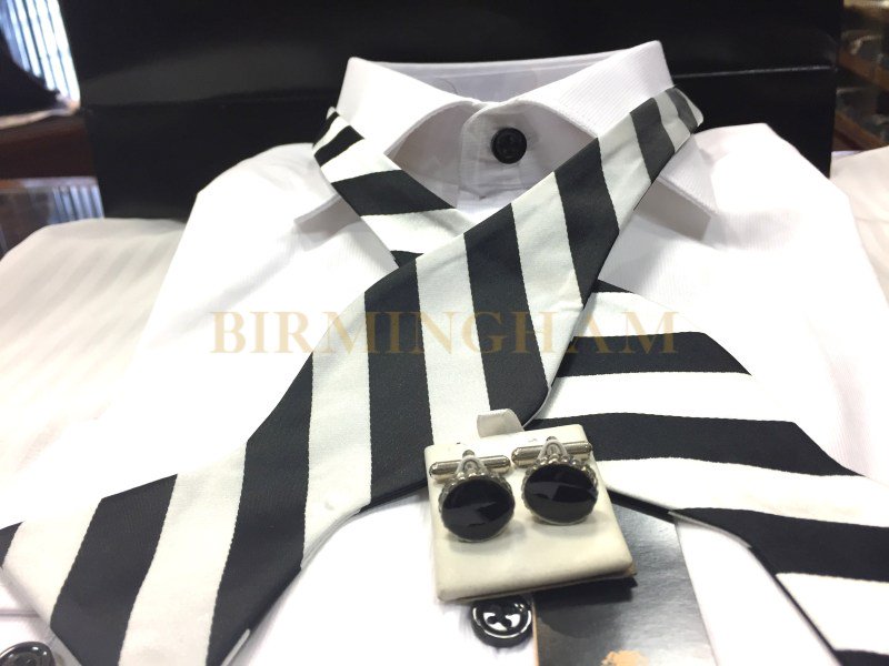 BirminghamStore's tweet photo. Combinacion perfecta
https://t.co/5ngclZABfL https://t.co/9zPQTlx3f8