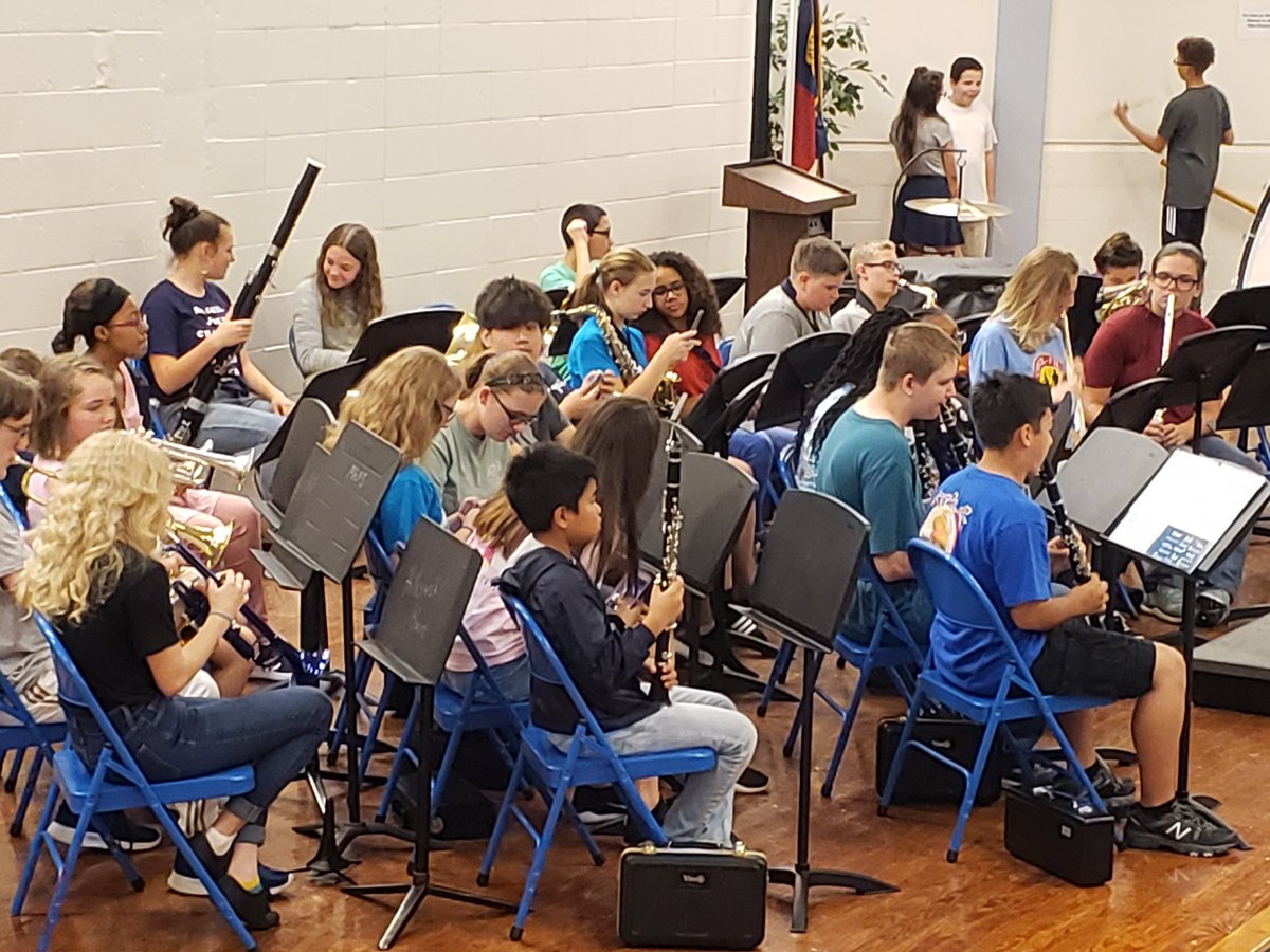 jennleigh74's tweet image. #CCSArtsEd 2019 Summer Band Camp @ Max Abbott Middle School