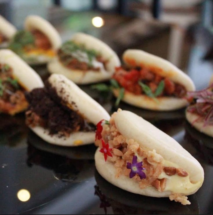 ElUniversal's tweet photo. Los bao buns se diversifican y se hacen gourmet #EUVzla https://t.co/8AmxoDtRyi https://t.co/9O9T2VgjsK