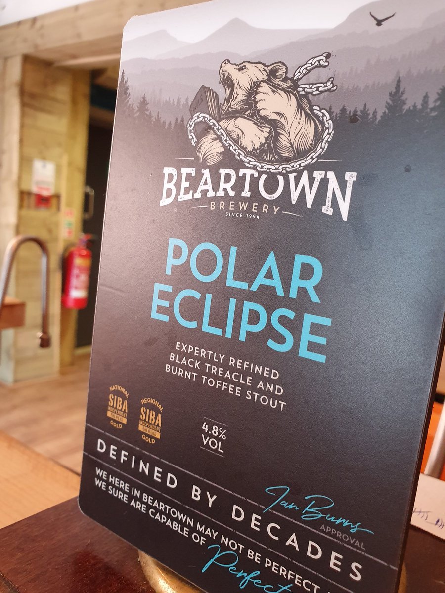 Polar eclipse is back with a vengeance!
4.8% A black treacle and burnt toffee stout😁👍
