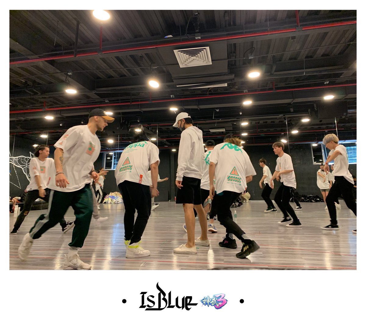 【PIC】190610 ZTAO is practicing  for "ZTAO 2019 IS BLUE Concert”on June 15th
Cr.黄子韬2019ISBLUE演唱会
#ZTAO #黄子韬 #타오 #タオ #เทา