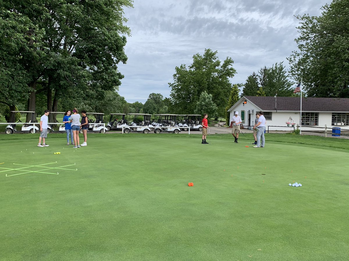 Future looks good for <a href="/TheSailorNation/">Vermilion Athletics</a> Golf! ⛳️ #summerCamp