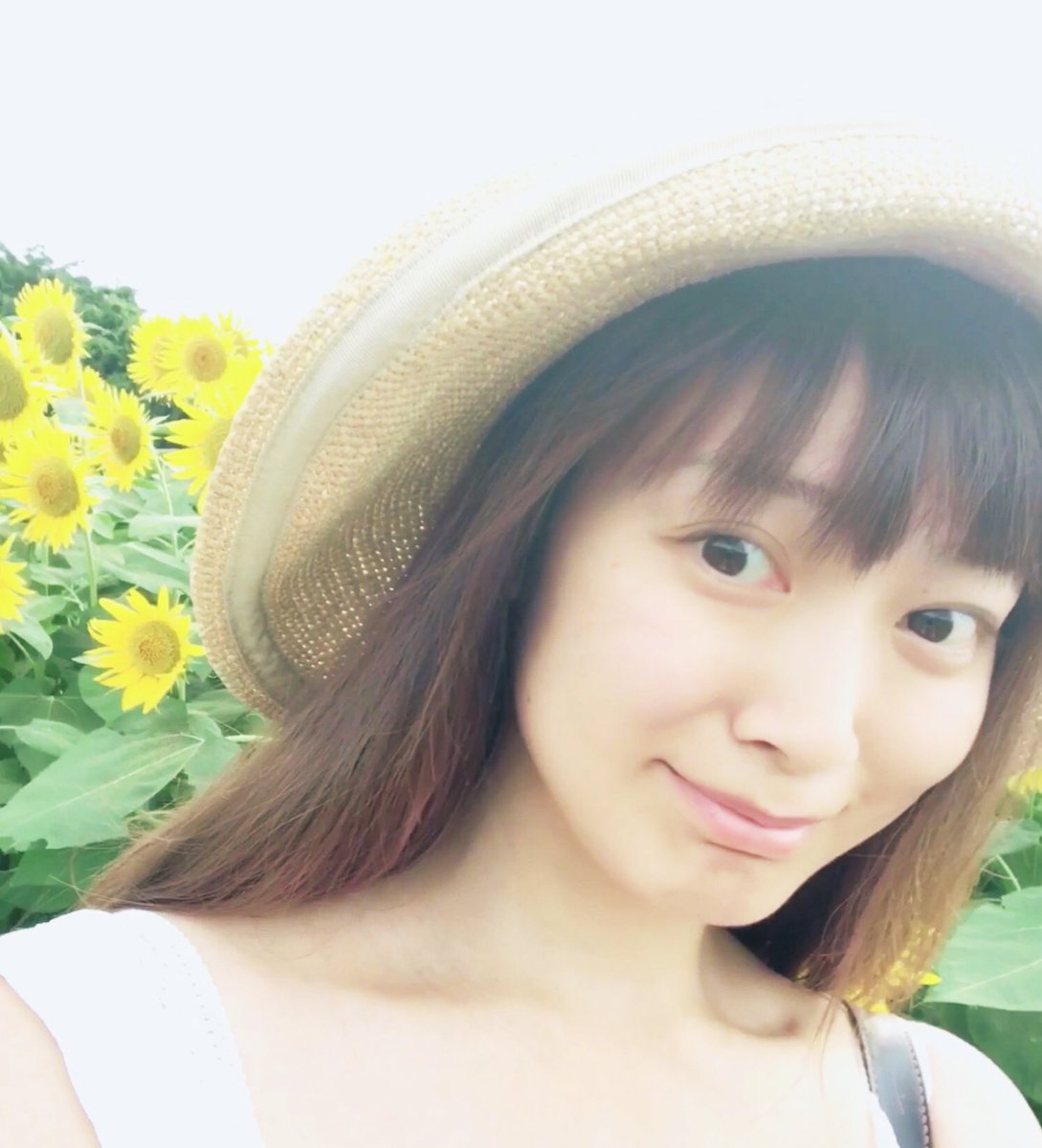 福井裕佳梨 公式 No Twitter 初めまして 本日は おひがらもよく 雨 ツイッターと言う物を 始めさせていただきました 福井裕佳梨 本人 です 宜しく御願い致します