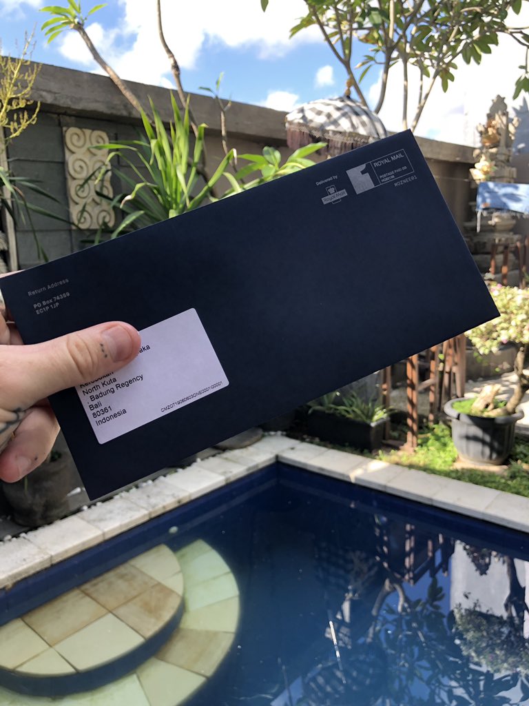 Louislander's tweet photo. This is why @monzo is the only bank for me. It took only 3 days to get a new card out to me in Bali! If anyone knows about post in Indonesia, then this is considered a miracle! #thebestbank https://t.co/8KHca9h47Y