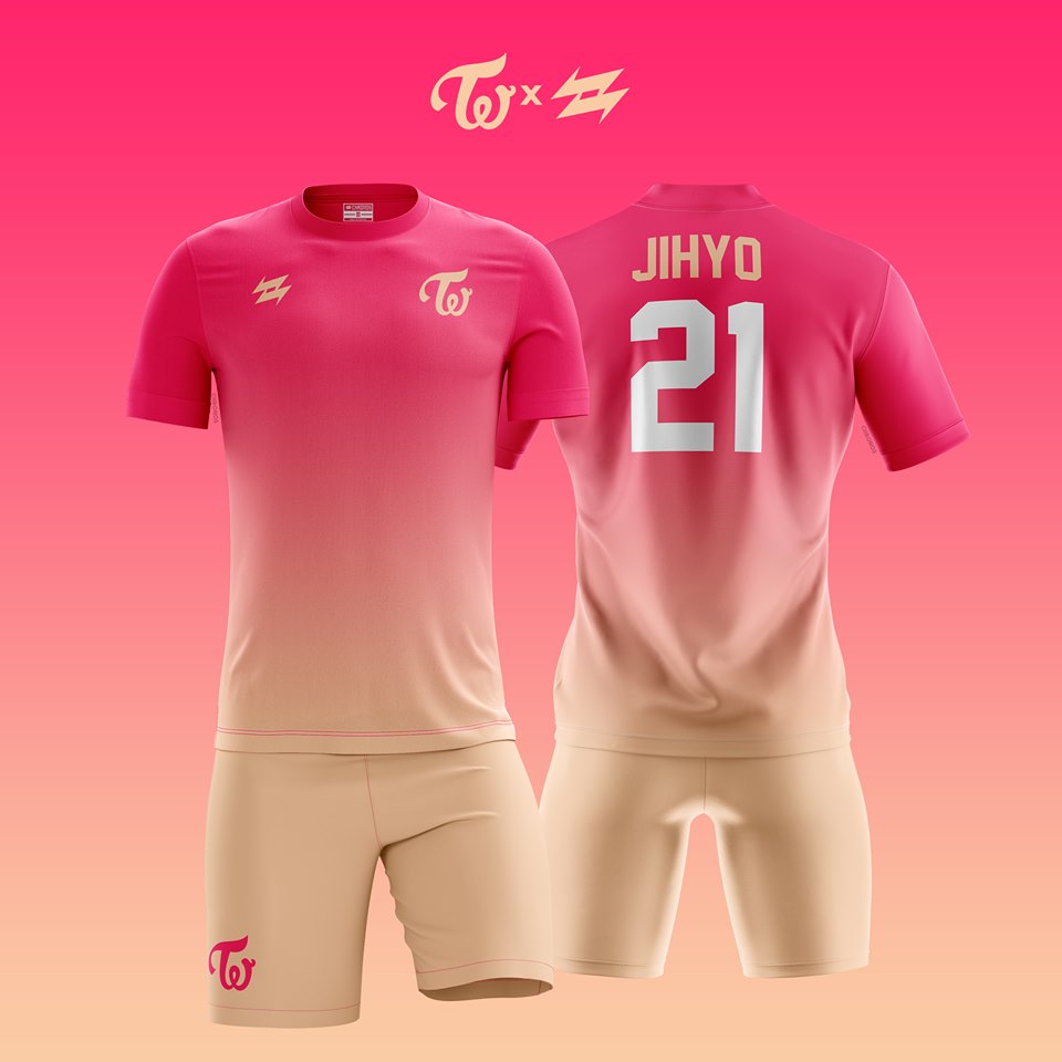 ChronosAthPH's tweet photo. What do you guys think of our #TWICE  inspired football or soccer jersey concept? #TWICEinManila #TWICELIGHTSMANILA 
Don't forget to like our page in FB #ChronosAthleticsPH
@JYPETWICE https://t.co/3LrGaueSo4