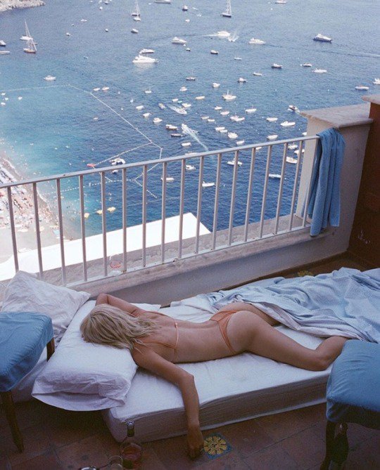 Intornoai50's tweet photo. #MondayNap https://t.co/SduAsLOa3G
