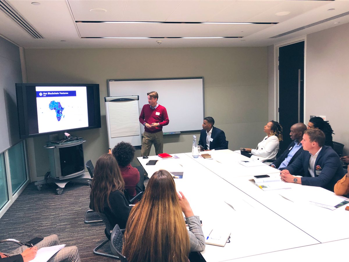 Dario__Gln's tweet image. Thanks 🙏🏻 @DrTeddGeorge for using  @Briter_bridges’ #blockchain #InnovationMaps at #TechinGH19 🚀