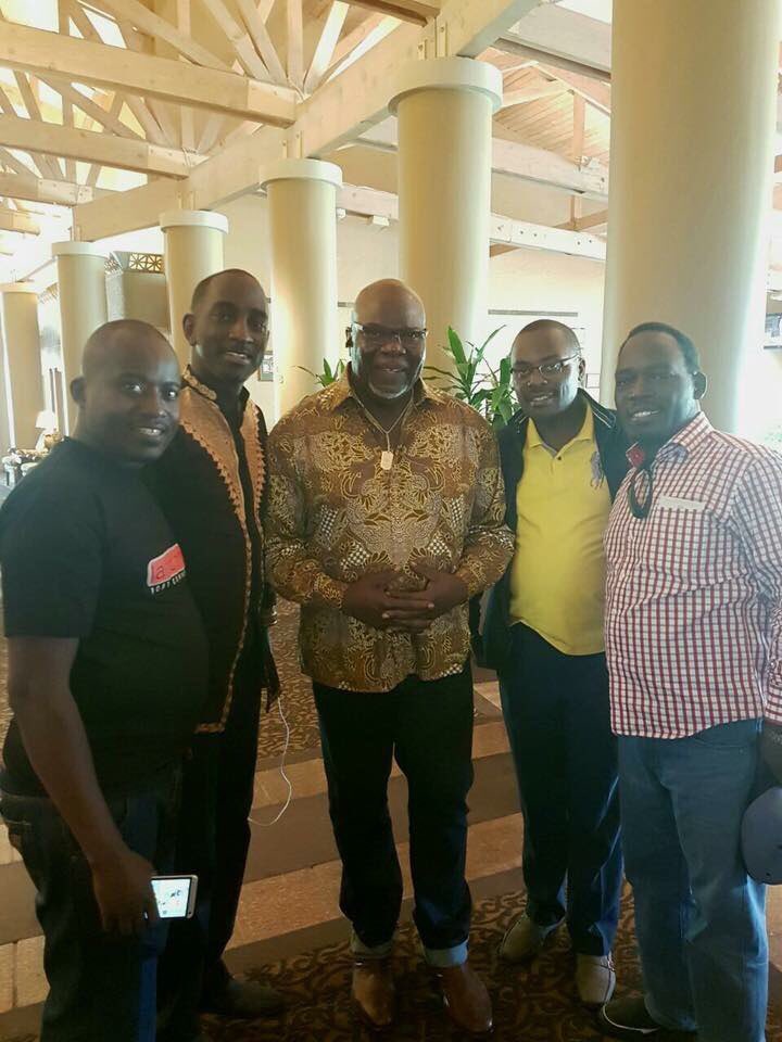 I would like to wish bishop T.D Jakes a happy birthday. I am glad you were born. 