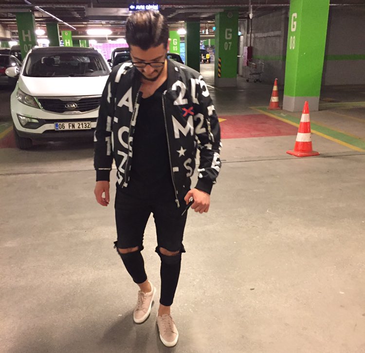 Mereba sayın dinleyen sizinle daha önce yatmışmıydık  #kaybedenlerkülübü 🕰 ⏳