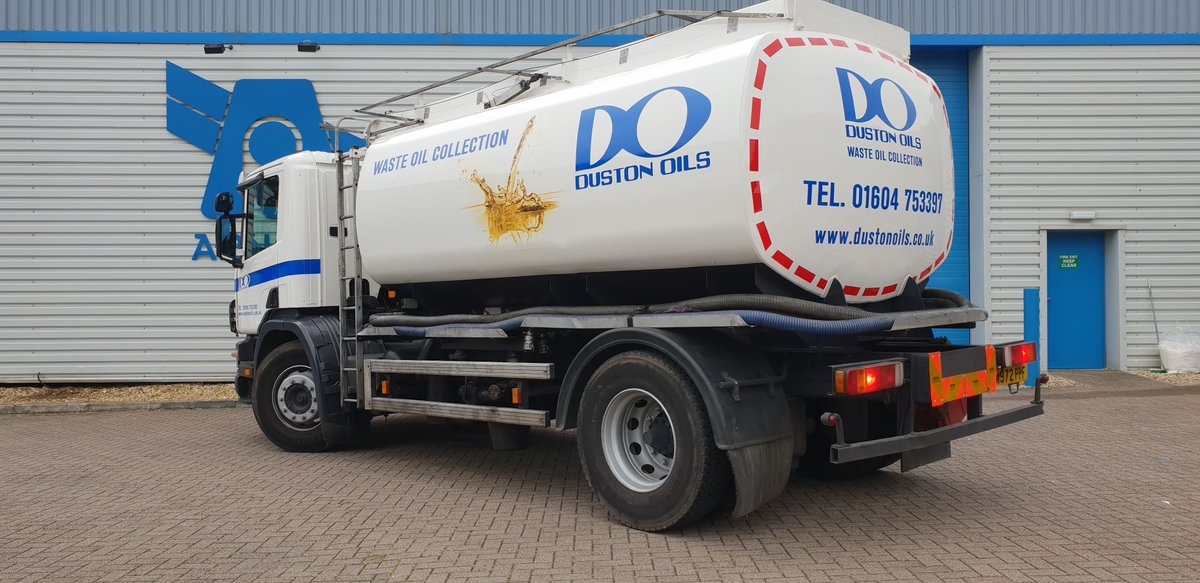 FreestyleSGLtd's tweet photo. The second waste oil truck completed this year for another local company, Duston Oils. #cargraphics #vehicalgraphics #vehiclewrapping #bespokegraphics #bigvehicles #carsignage #signage #signs #advertisement https://t.co/rC7FbqCNFa