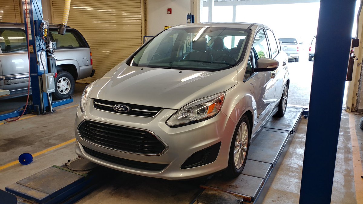 LeeCountyCTE's tweet photo. The Automotive Academy @IdaBakerHS is the proud new owner of a 2017 Ford C-Max Energi! We are excited for your students to learn how to service this all-electric vehicle! https://t.co/Re0c4Qv8uy