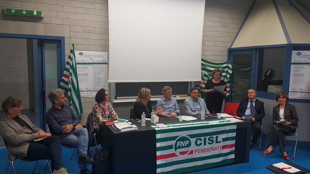 FNPPiemonte's tweet photo. #CarovanaDellaSalute in corso a Ivrea la presentazione della tappa del 15 giugno alle Officine H @FnpCisl per la #prevenzione https://t.co/rQSi8sMlix