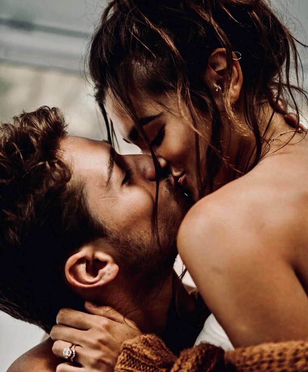 ActOfBeing_'s tweet photo. Our hydrating #GroomingOil works to soften & tame beard hairs, while helping to keep facial hair flake-free and smelling tip top - for you & for her. https://t.co/k5sDewPN1y
⠀⠀⠀⠀⠀⠀⠀⠀⠀
#ACTOFBEING #MadeSmart #MensSkincare #VeganSkinCare #MensHealth https://t.co/UnQwtI8EBW