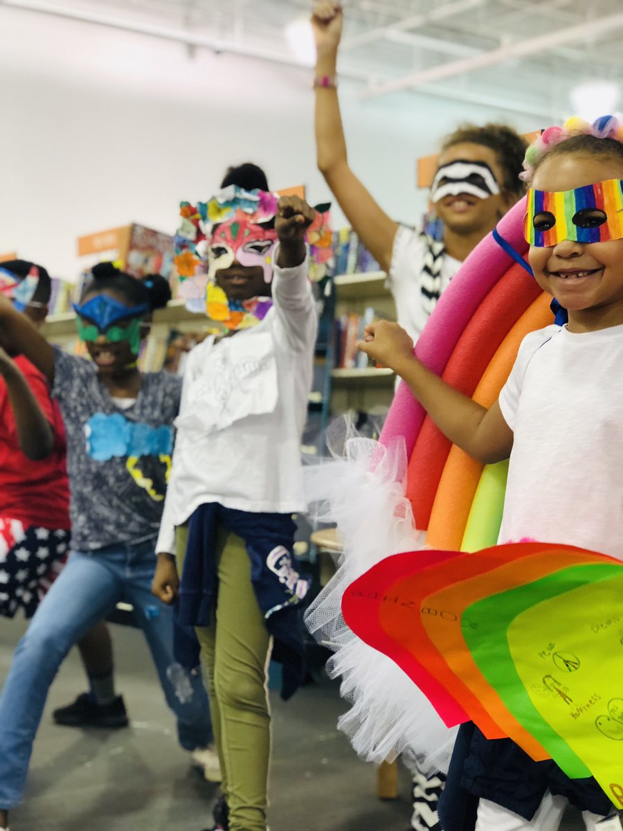ArtsEmpower's tweet photo. Just friendly reminder: TRUST THE CREATIVE POWER OF HEALING!
❤️🧡💛💚💙
#taep #youthempowerment #motivationmonday #artaccess #fostercareawareness #creativehealing #clt #connectionsmatternc #violenceprevention #socialemotionallearning https://t.co/Imoi7VgMHq
