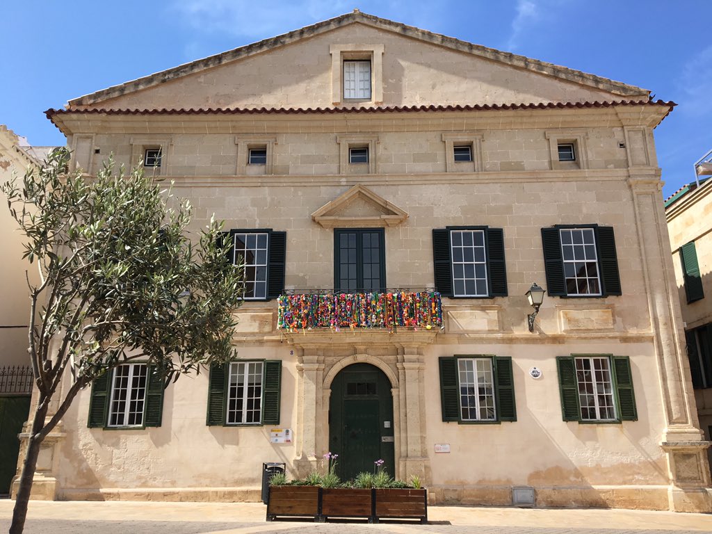 RachMMiles's tweet image. It’s another #librarybingo #menorca @DevonLibraries