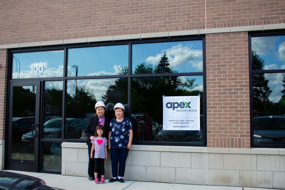 APEXDB's tweet photo. 📸
Excited to kick off construction on our project with Smile Solutions Dental Center!
#apex #apexdesignbuild #yourpracticemadeperfect https://t.co/5n6CEDyLZn