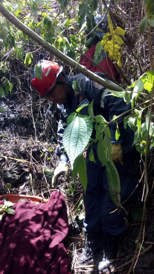 Efectivos de PCSucre,  junto a otros organismos de rescate y de seguridad del estado venezolano, efectuaron la recuperación del cuerpo de un joven desaparecido días atrás. El hallazgo tuvo lugar en  la Carretera Petare - Santa Lucia Km19 barrio "El Winche".