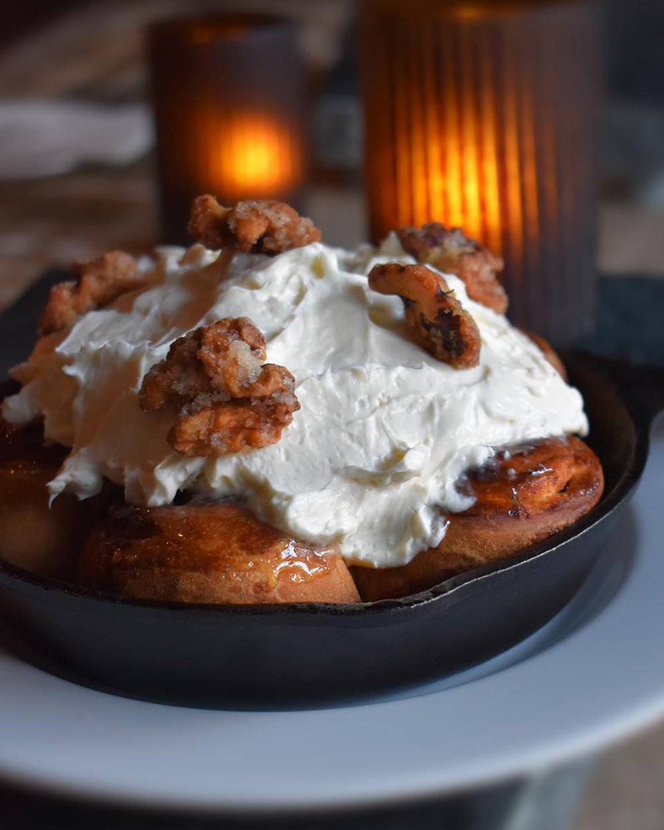 Start your week off with something sweet! Stop in for dinner at Sandler’s on Monday night, and a dessert for the table is on us! Call ahead for reservations and details: 215-634-9800.
.
.
#Dessert #EatPhilly #StickyBuns #CinnamonBuns #Yum