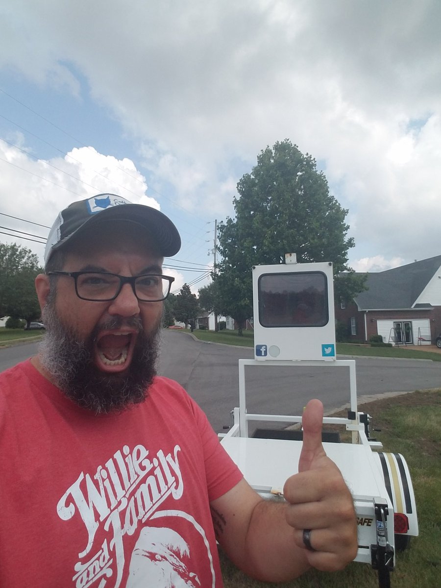 Cockycaster's tweet photo. @MtJulietPolice woot woot! the kids on our street (and their parents) send out a HUGE #thankyou #speedersBeware #trafficEnforcement #mjpd #MtJuliet https://t.co/pznCkfS1Ju