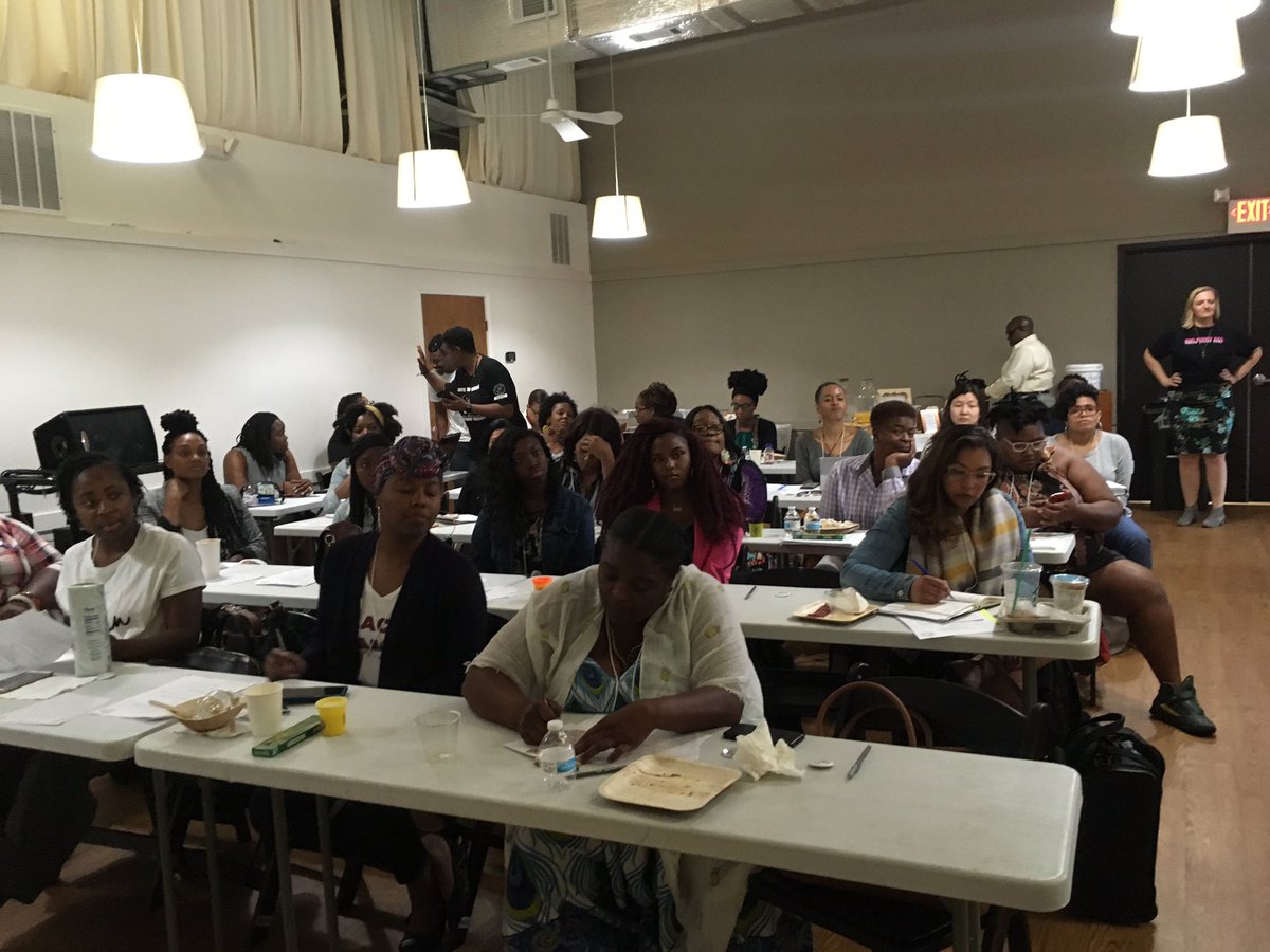 SisterSong_WOC's tweet photo. SisterSong is excited to host our annual “Southern RJ RoundTable”. It is a two day convening encouraging folks to reflect on where we are as a movement and what we want our next steps to be. Together, we are building an even stronger movement and cultivating #SouthernSynergy! https://t.co/hfBlJvKgkK
