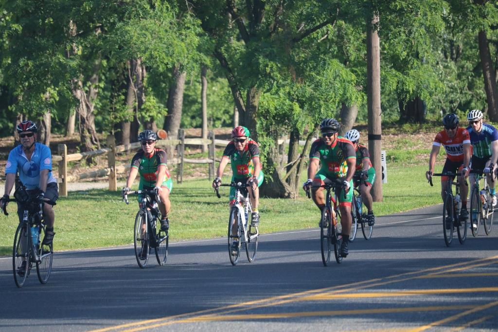 PhotosJdw's tweet photo. @TugaCycling Thanks for riding! #bridgetobeach #bikeathon2019 @bikeathon https://t.co/ur5wtptOdn