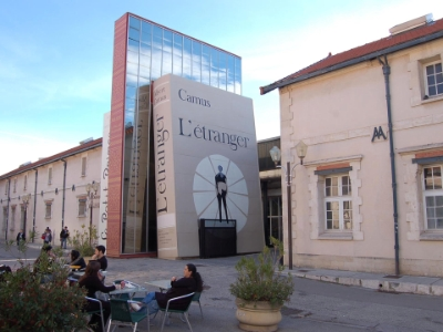 editionsfolio's tweet photo. « De temps en temps, j'allais passer une soirée à la bibliothèque municipale pour lire. C'était pour moi prendre un billet pour le paradis. " Henry Miller

Que diriez-vous d'une soirée dans la bibliothèque municipale Méjanes de la Cité du livre d'Aix-en-Provence ? https://t.co/LvPa4Ild2V