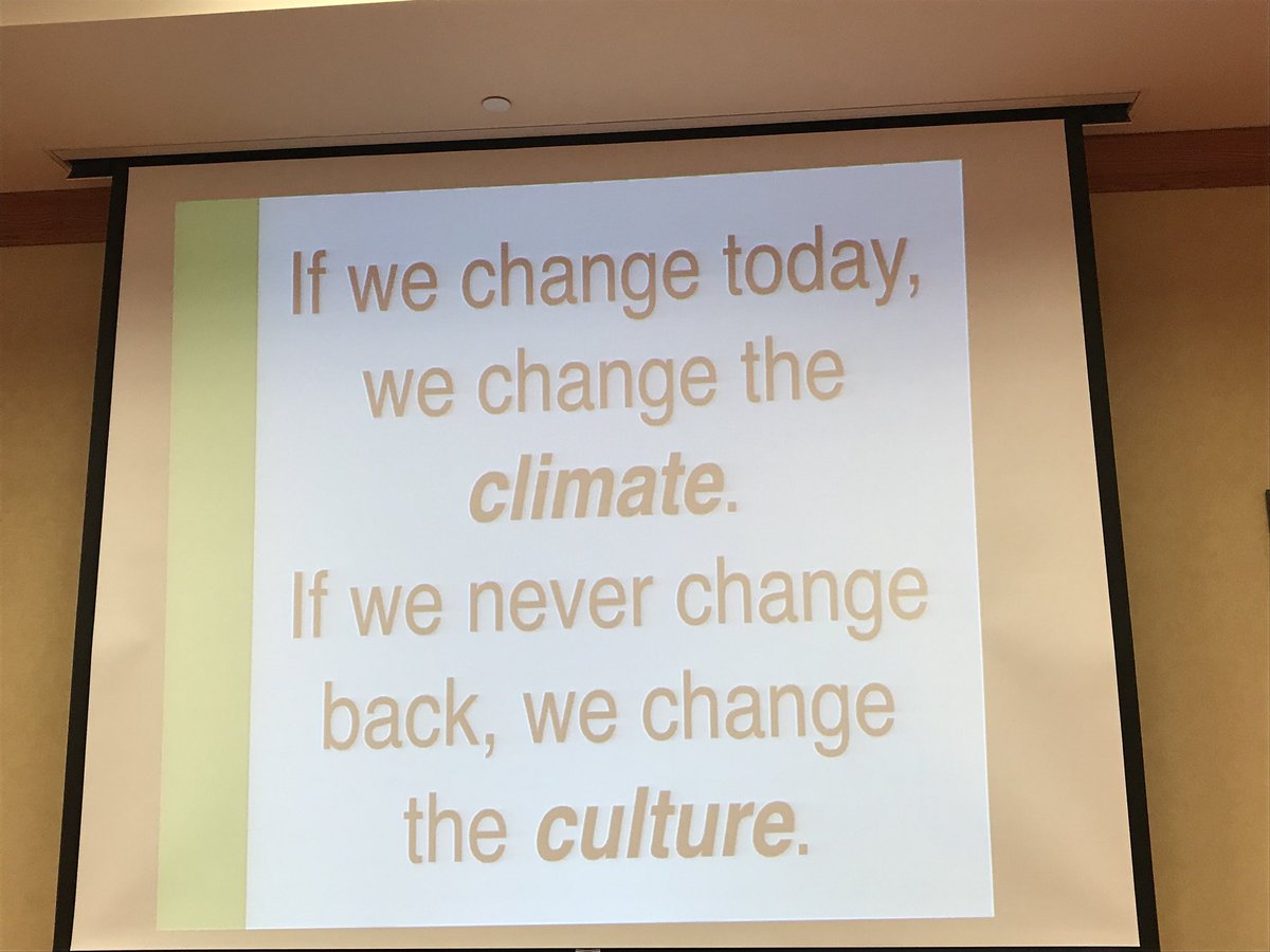 MrsC0urtney's tweet image. Starting my day with Todd Whitaker is a pretty darn good start. #MOLA35 #sharpeningmytools