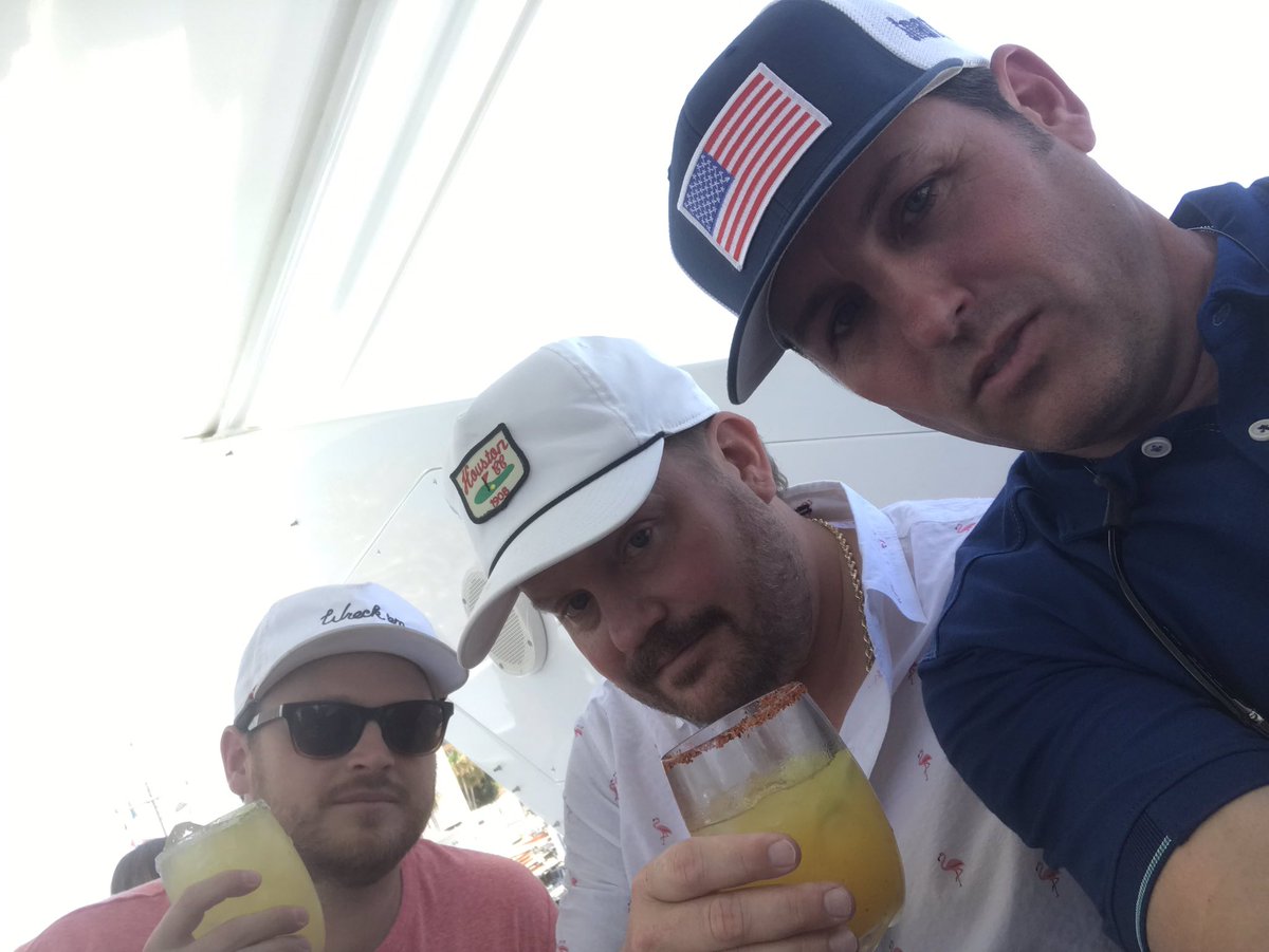 caseydband's tweet photo. Want to know what you are missing? #BootsontheBeach2 https://t.co/c5J8ACgptw