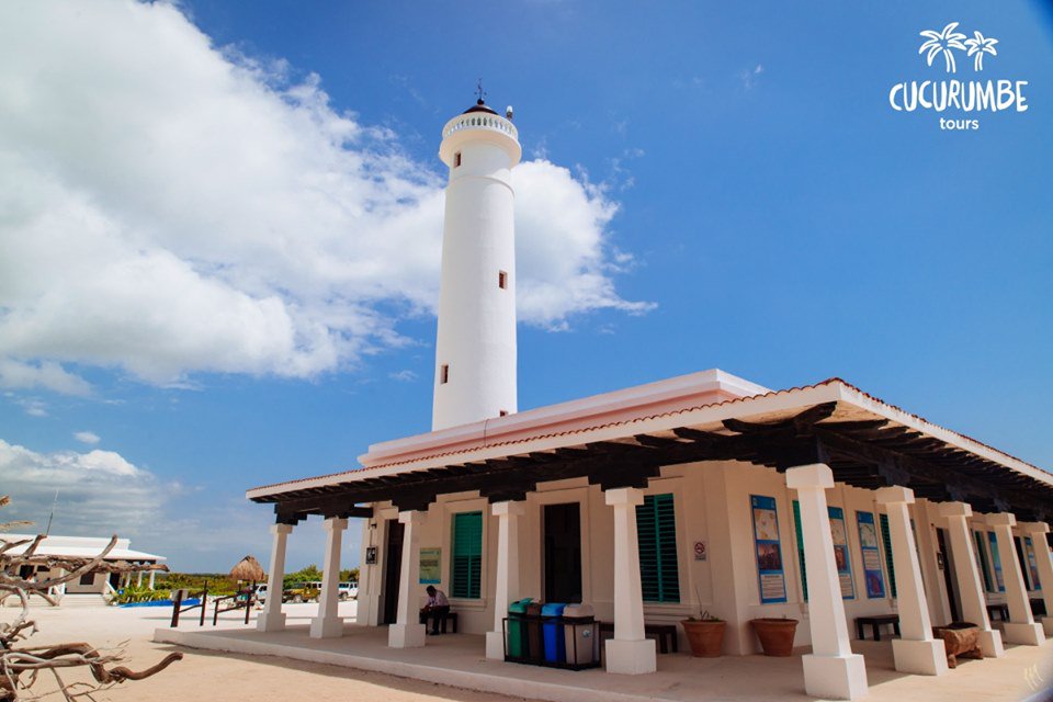 Cucurumbe_Tours's tweet photo. Punta sur, an awesome place full of nature and great views.🦎
Punta Sur increíble lugar, lleno de naturaleza y grandiosas vistas! 🦝
#CucurumbeTeam #AdvenTours #Explore https://t.co/QaoP3ECAqH