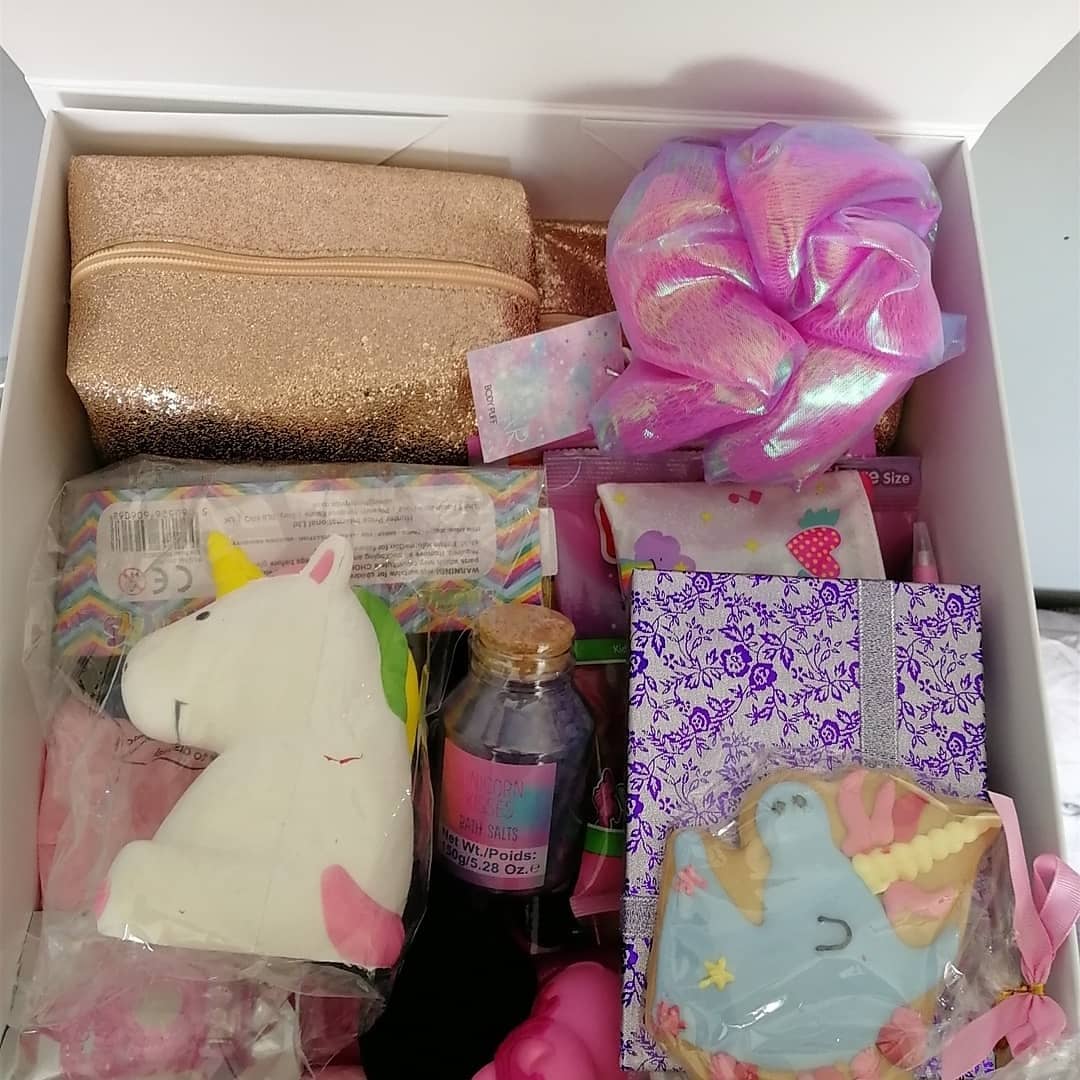 ByNightUK1's tweet photo. An example of my bespoke dress up boxes - this came with littles baby gro, unicorn tail butt plug, and a host of unicorn themed items!
Head over to my store to check out more of my products 💗
https://t.co/RSLzGQLvs0
#bynightboutique #unicornfetish #ddlg #abdlgirl #supportfetish https://t.co/LVEeW6o7aW