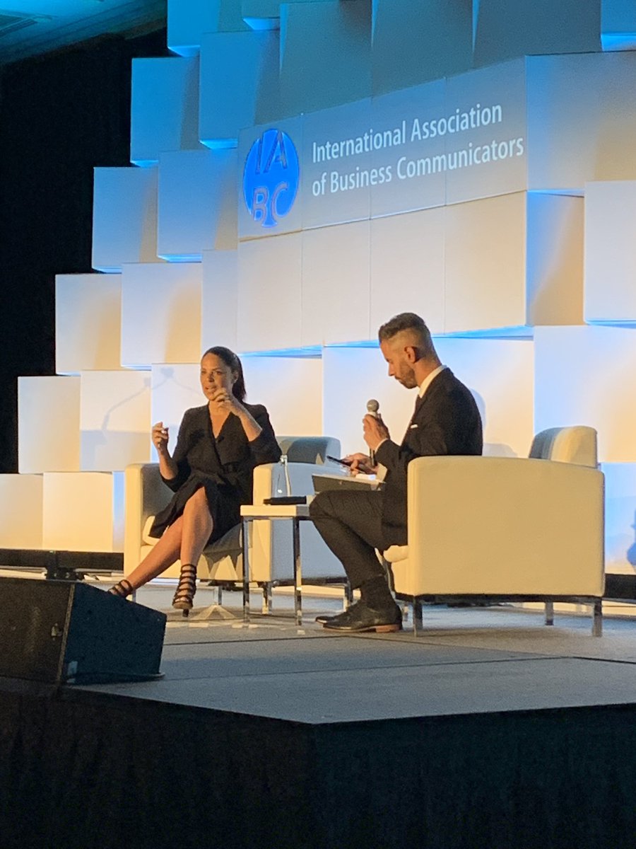 keloftus's tweet photo. Stoked to see @soledadobrien open #IABC19 w her take on #storytelling - in comms: ‘it’s the complexities which make us human. When we tell stories in black &amp; white, people lose trust’ @IABC @iabcvic #createconnection https://t.co/FwWP9kCabe
