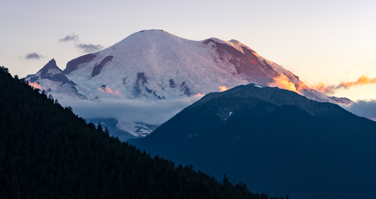 HassonRealtors's tweet image. 🏔 Let's take a tour of some of the most iconic mountains in the PNW. How many have you checked off your bucket list? 8 Must-See Mountains in the Pacific Northwest, Mapped: bit.ly/31qhcDY #ExplorePNW #PNW #PNWMountains #PacificNorthwest