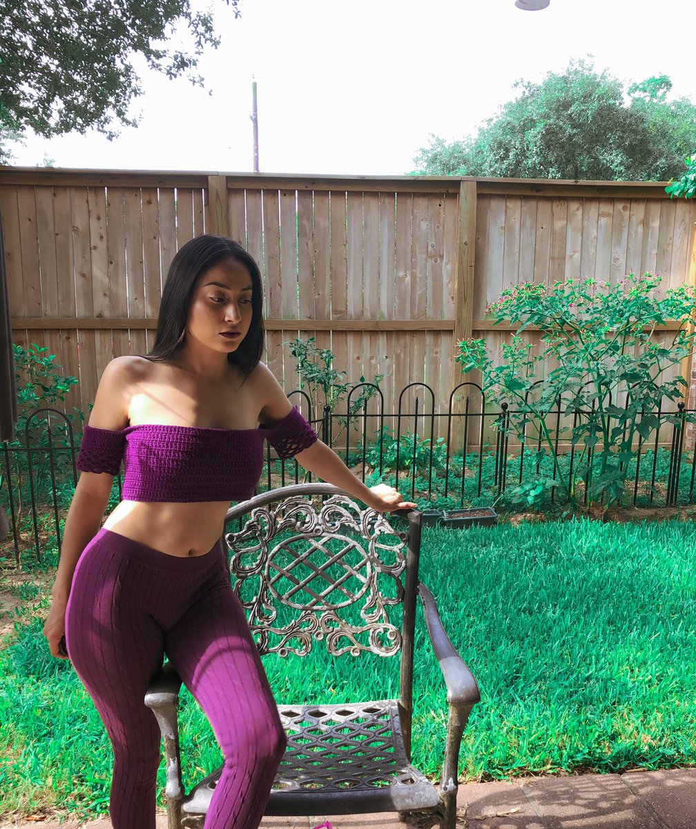 emilyherbivore's tweet photo. You can shop all my #handmadeclothes at my Etsy shop 💕 https://t.co/yGvBy7vSJ2 #crochetclothes #crochetfashion https://t.co/aqa5xKXqKn