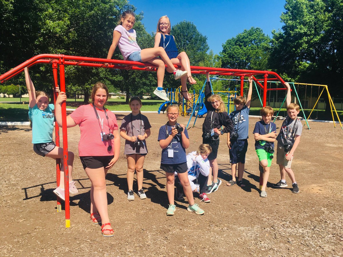 jencottengim's tweet image. Group 2~ unbelievable photographs~📷❤️looking closely at the world we live in. #stillifephotos @CowdenSPS @officialSPS #spsartworks