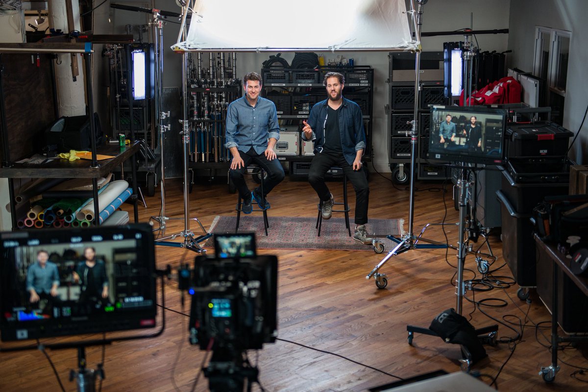 BrothersRussell's tweet photo. "Working together can sometimes be painful, but great work and stories tend to have complexity and are open to multiple interpretations, so our disagreements and resolutions make our work stronger." 😄📽️ Check out the rest of our blog post here: https://t.co/kP7D7QMUln https://t.co/oew2IDZNfn