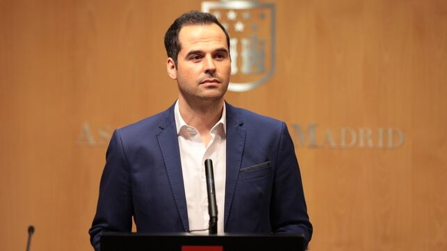 eldiarioes's tweet photo. ‼️ Ciudadanos acepta dar sus votos para que Vox entre en la Mesa de la Asamblea de Madrid https://t.co/7krGPjH0XD https://t.co/x9e9DMUyTL
