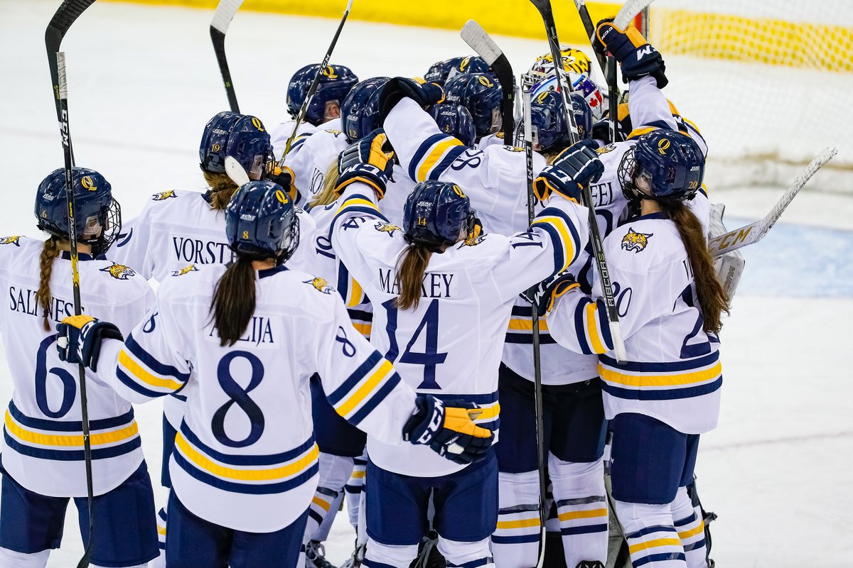 QU_WIH's tweet photo. Collaboration. Teamwork. Family. ✨

#20DaysofWOW https://t.co/PwjaKOsLt7