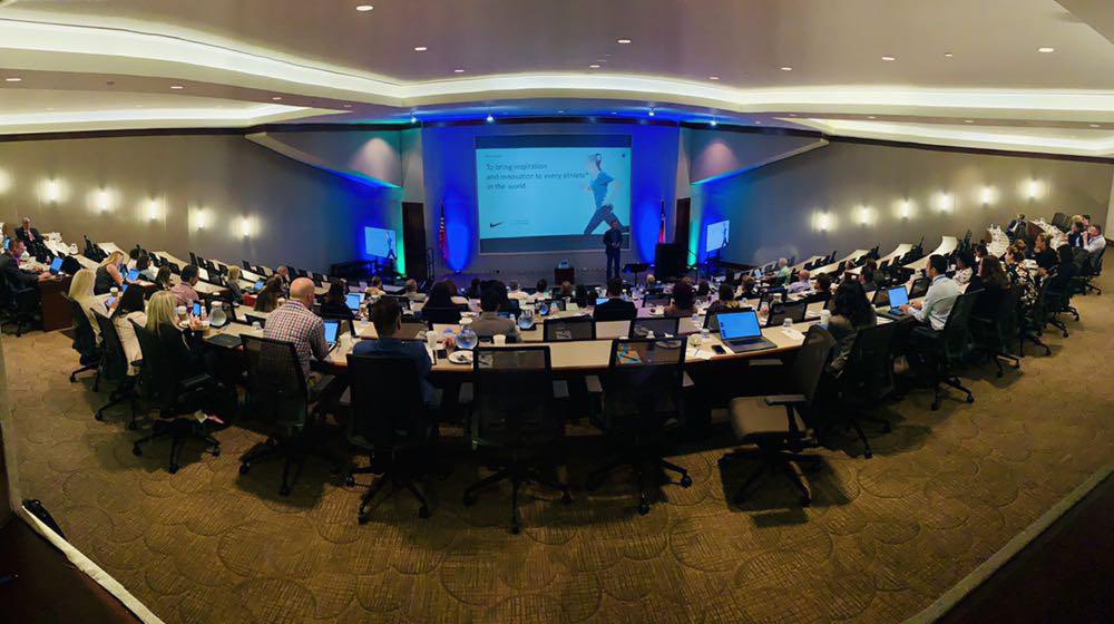 EricPinckert's tweet image. Great fun to speak at ⁦@CX_Talks⁩ Dallas today on using Employee Experience (EX) to drive Customer Experience (CX). #cxtalks