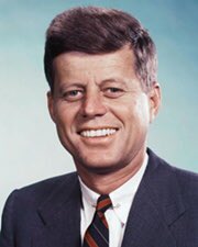 ElmerPalaceSE25's tweet photo. On This Day In 1963 the US Equal Pay Act is signed into law by President John F. Kennedy.
#OnThisDay #USA #EqualPayAct #SignedIntoLaw #JohnFKennedy https://t.co/51sCcNdGPn