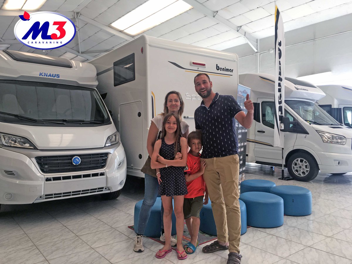 👍Ivan <a href="/IvanAlbertMR/">IvanAlbertMR</a> de <a href="/MastersReforma/">Masters de la reforma</a> y su preciosa familia acaba de visitar nuestras instalacions de M3 Caravaning ¡Les han encantado nuestras caravanas ideales para familias :)! 

¡Os esperamos pronto! 😊
#mastersreforma #m3caravaning #caravana #autocaravana #camping