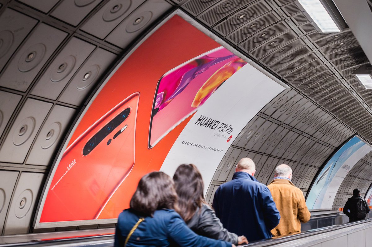 Huawei have taken advantage of our #CreativeSolutions offering at Waterloo 🤳 They've added a real splash of colour to showcase their latest device. #LondonUnderground #ExterionMedia #OOH